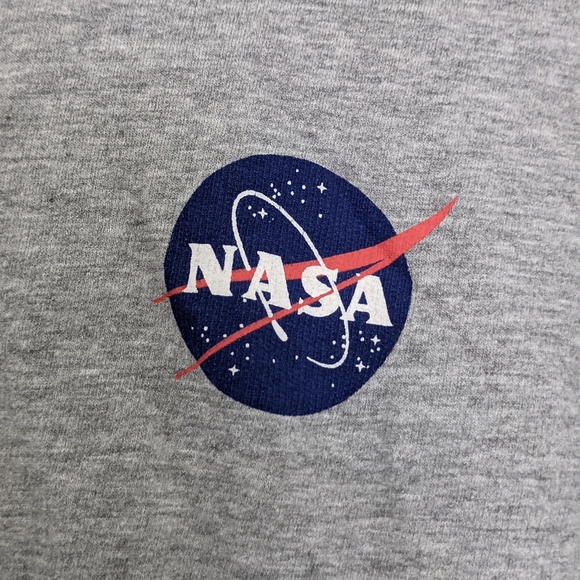 Hm divided NASA long sleeve gray top Junior large - Picture 4 of 5